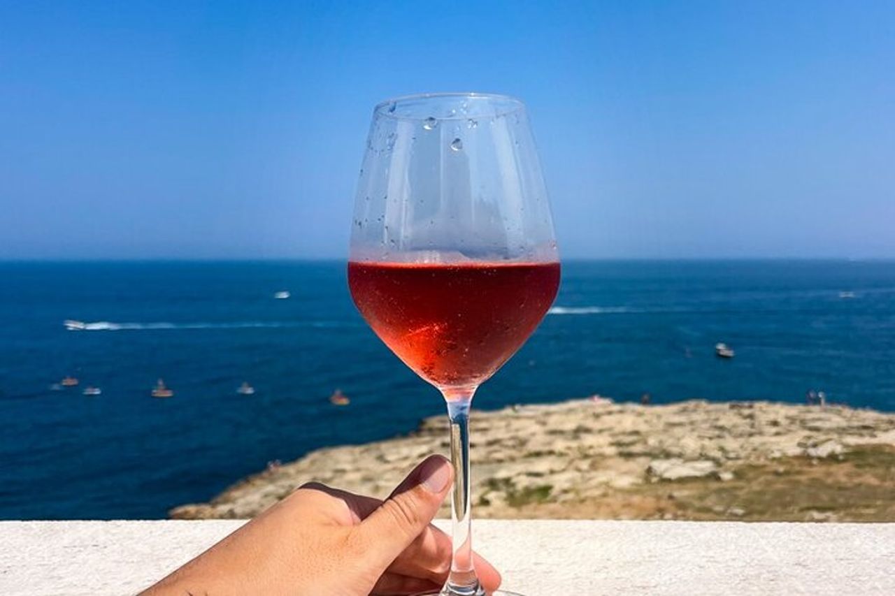 Da Bari: Visita Polignano a Mare e Alberobello — 7