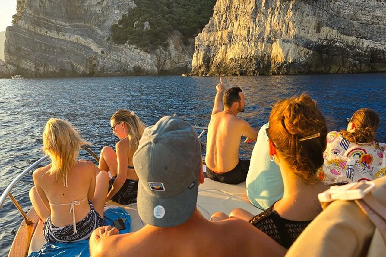 Tour in Barca delle Cinque Terre con Partenza da Monterosso — 4