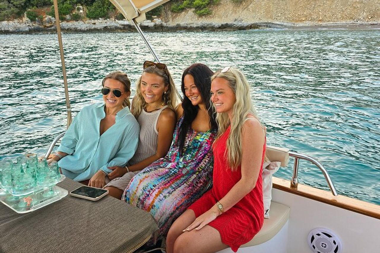 Tour in Barca delle Cinque Terre con Partenza da Monterosso — 6