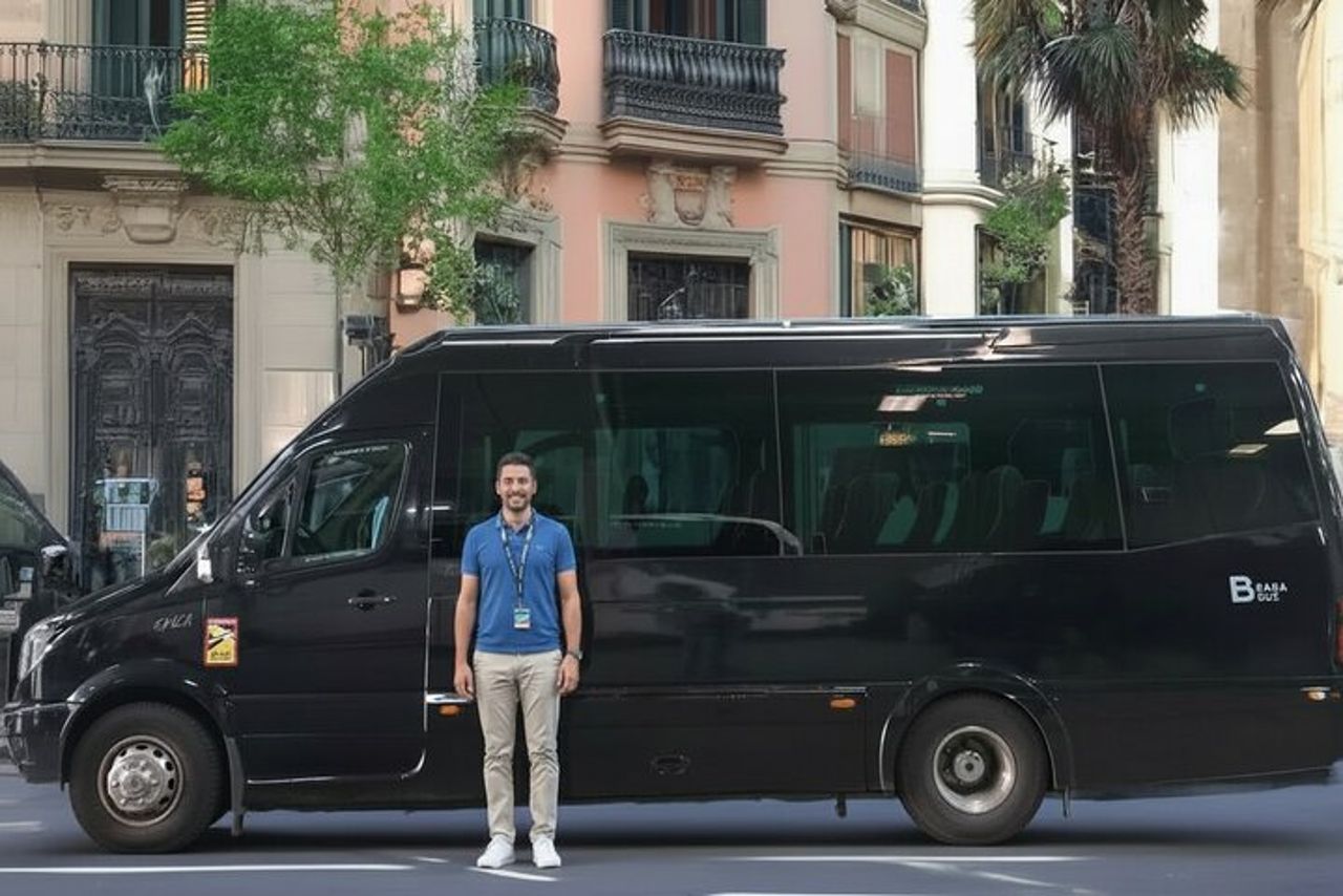 Tour del Museo Dalì e Costa Brava per piccoli gruppi — 8