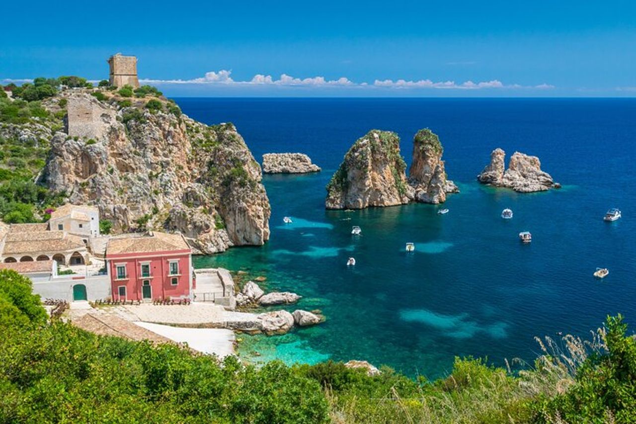 Tour in barca alla Riserva dello Zingaro e Scopello da San Vito Lo Capo — 4