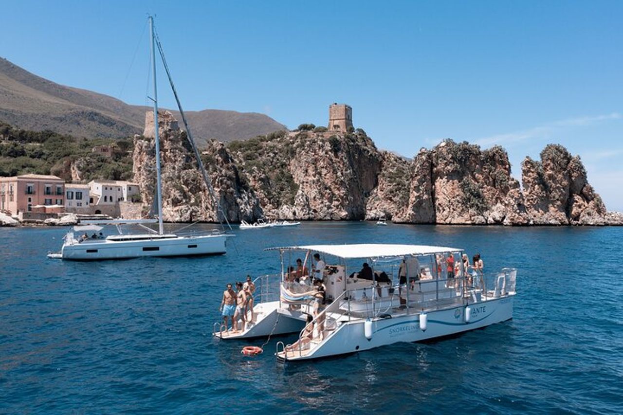 Tour in catamarano — 3