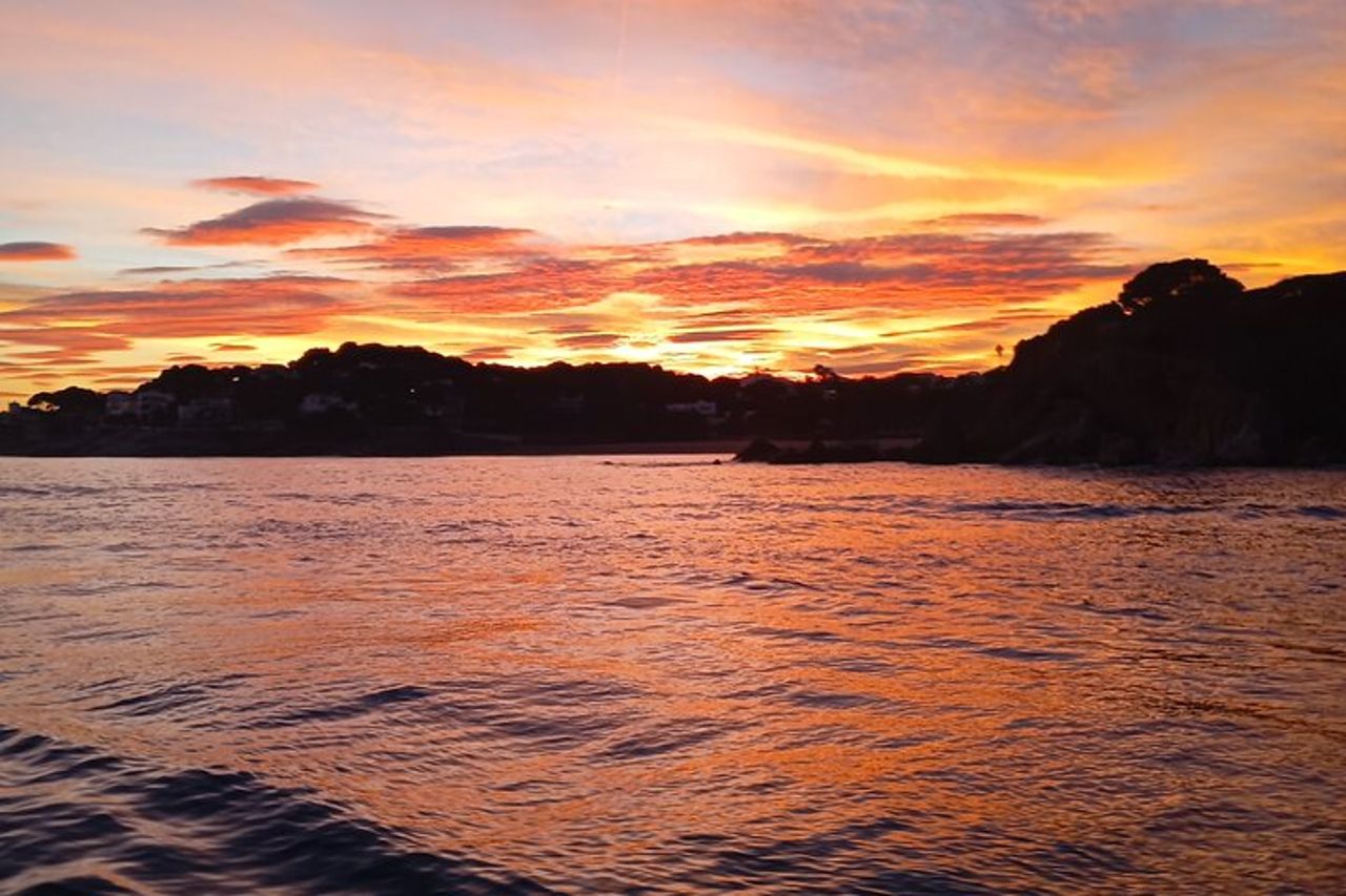 Tramonto di 2 ore su una barca a vela a Playa de Aro — 6