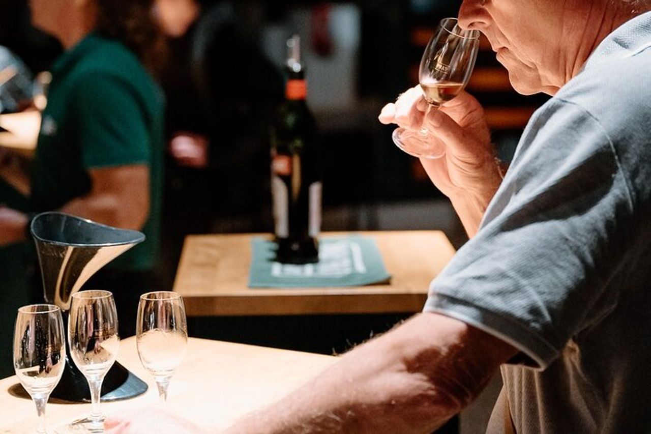 MARSIGLIA : Maison Noilly Prat, visita delle cantine e degustazione Francese — 8