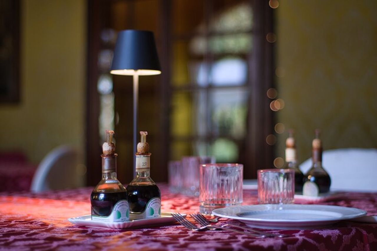 Modena: Degustazione di Aceto Balsamico Tradizionale di Modena — 4