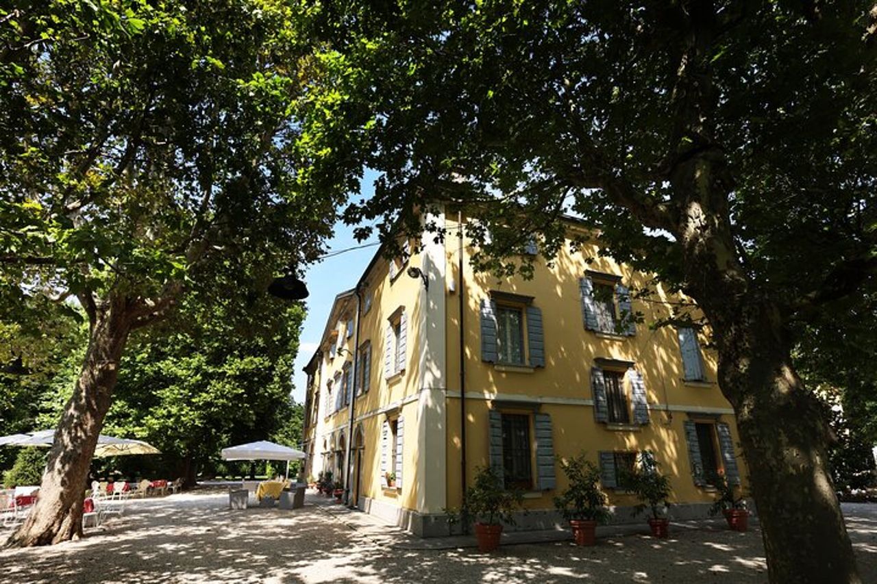 Modena: Degustazione di Aceto Balsamico Tradizionale di Modena — 9