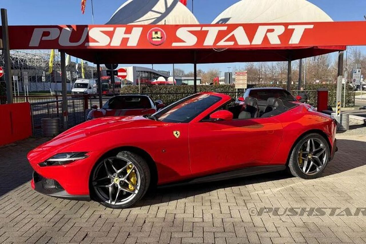 Pushstart Ferrari Roma Spider - Nuove emozioni di guida a Maranello!