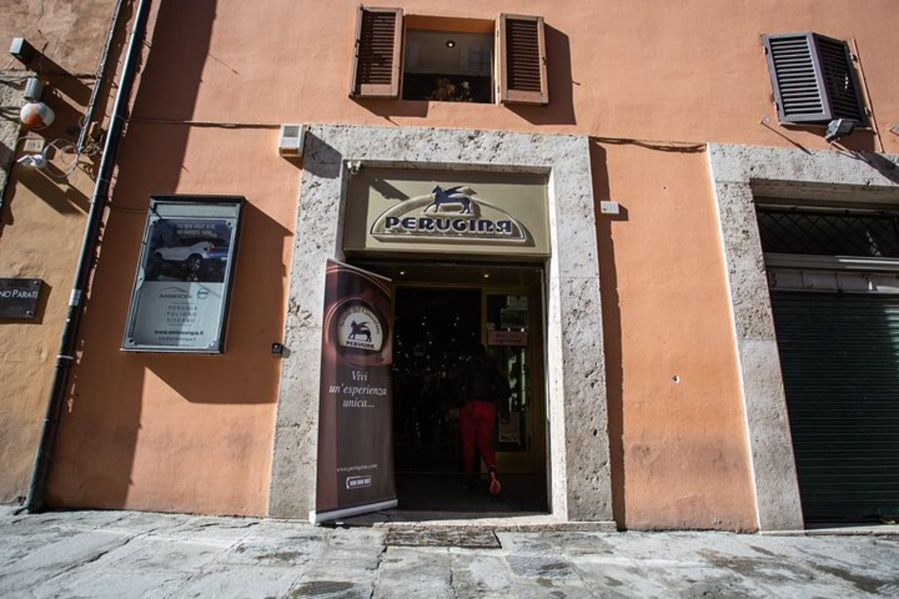 Perugia Choco E-Bike Tour e Visita al Museo e Fabbrica Perugina