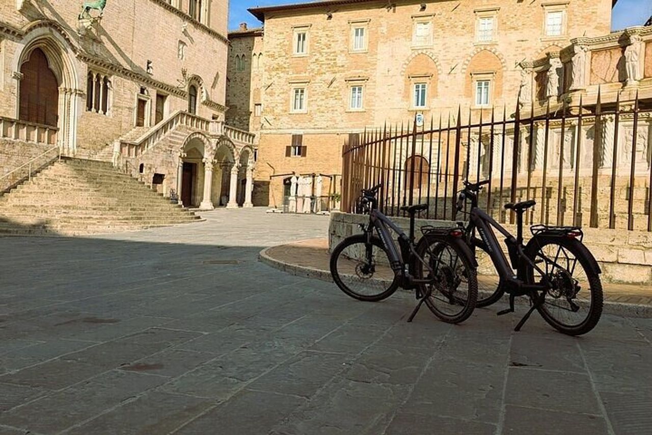 Perugia Choco E-Bike Tour e Visita al Museo e Fabbrica Perugina — 4