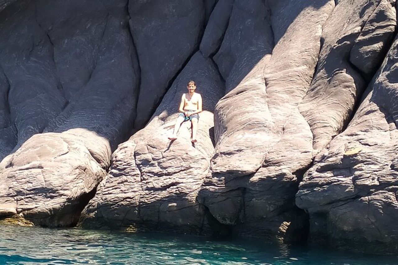 Tour Isola di Vulcano in Barca Privata da Lipari/Vulcano 4/8h — 5