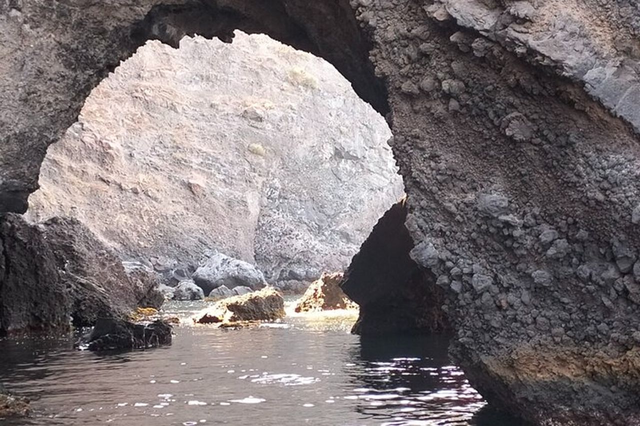 Tour Isola di Vulcano in Barca Privata da Lipari/Vulcano 4/8h — 6