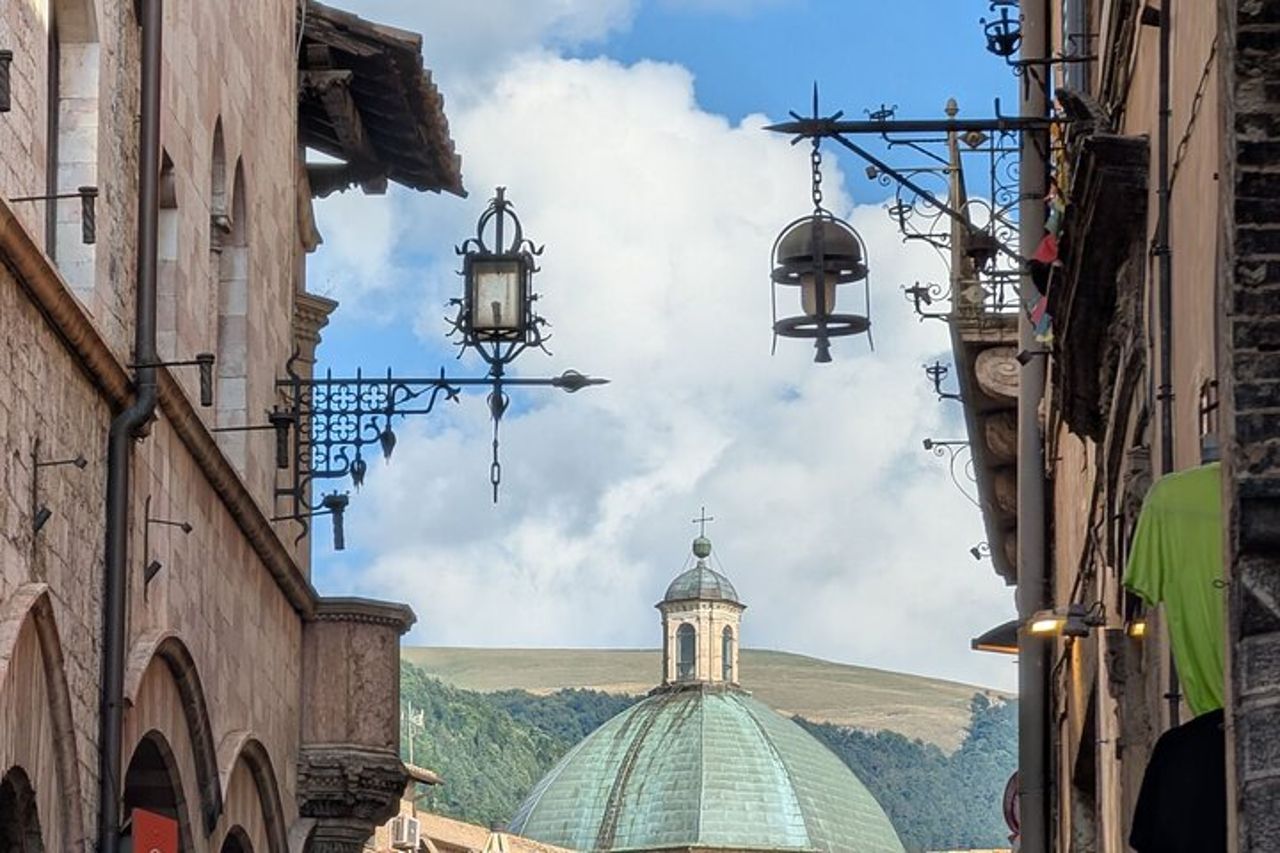 Sulle orme di Francesco Tour in E Bike da Perugia ad Assisi — 6