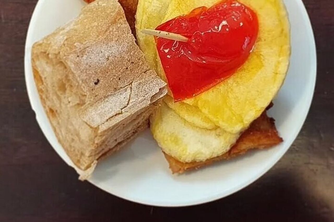 Tour di tapas autoguidato di La Coruña — 2