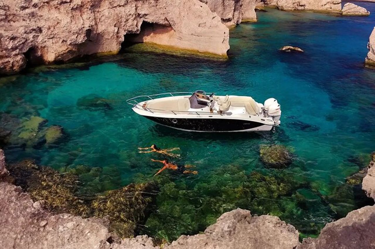 Scilla e Costa Messina: Escursione Privata in Barca Crocieristi