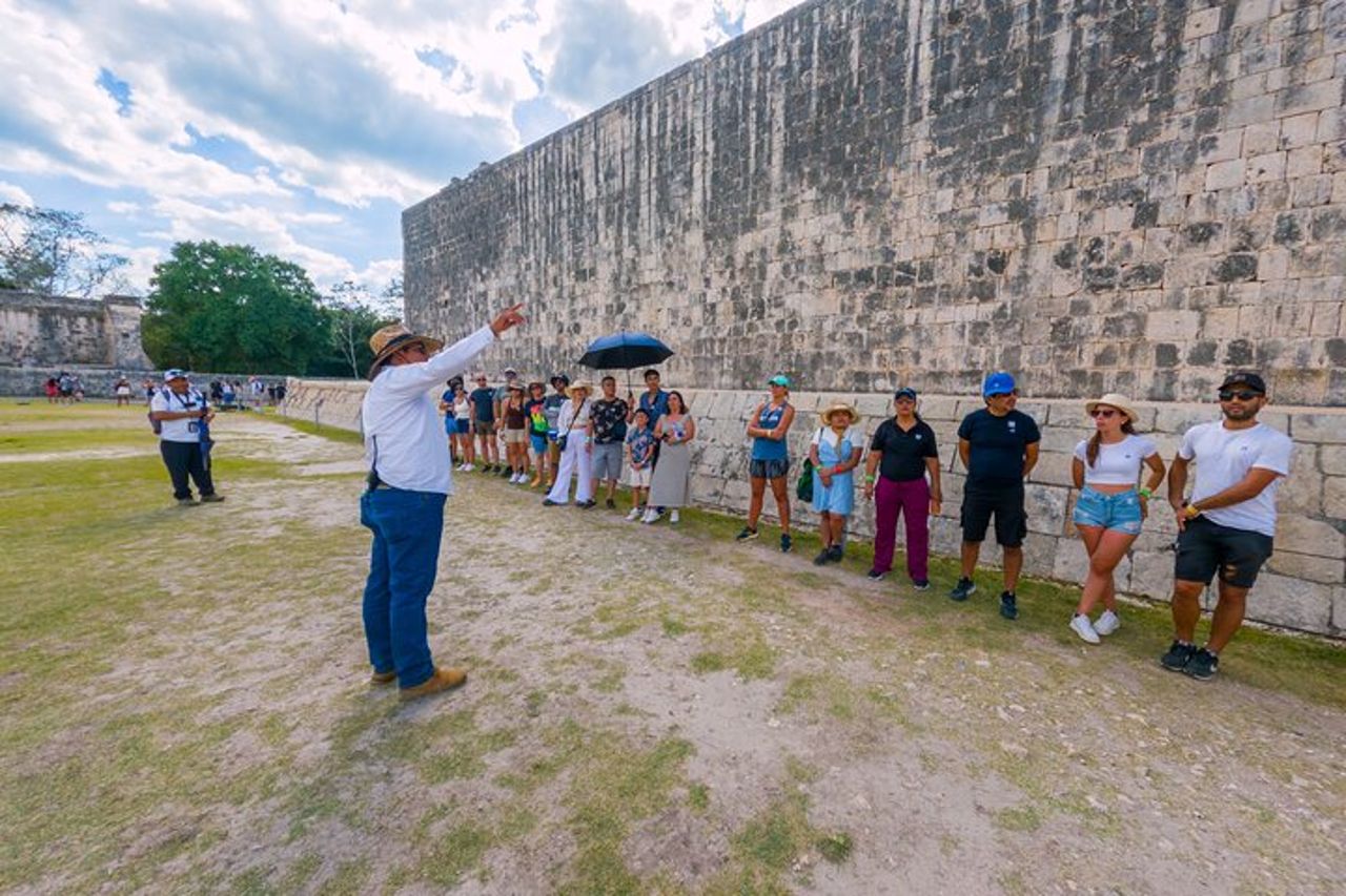 Tour ancestrale di Chichén Itzá da Playa del Carmen con Cenote — 8