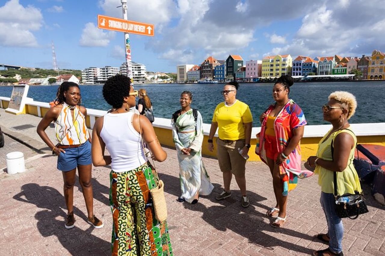 Scopri l'archivio culinario di Curaçao con un locale (tour a piedi) — 4