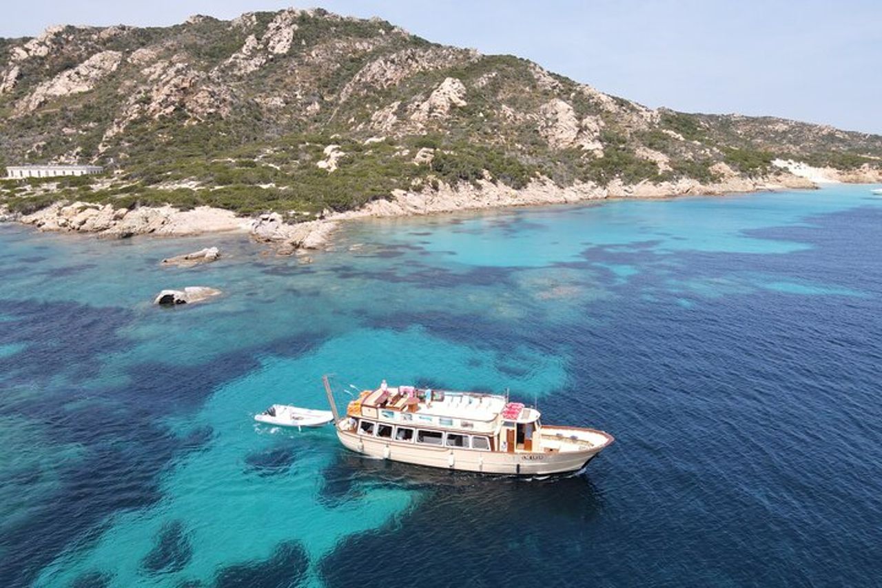 Tour in Barca dell'Arcipelago di La Maddalena — 5
