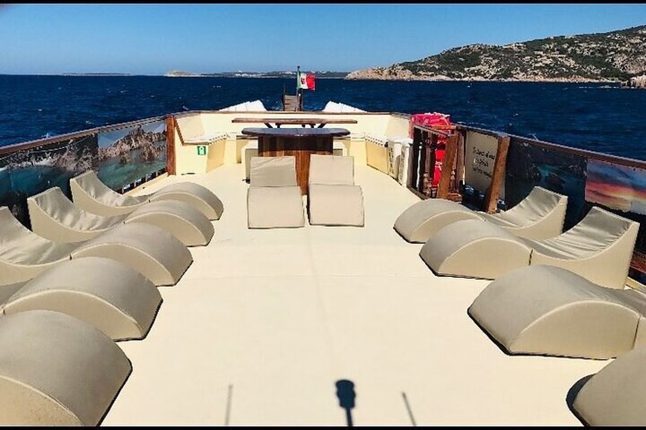 Tour in Barca dell'Arcipelago di La Maddalena — 4