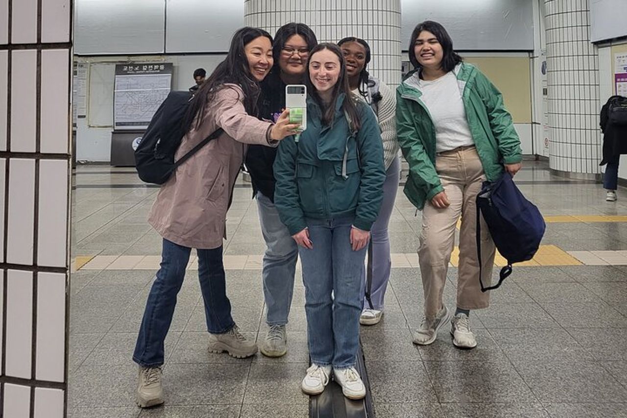 Punti salienti di Seoul e gemme nascoste: tour privato con guide locali — 4