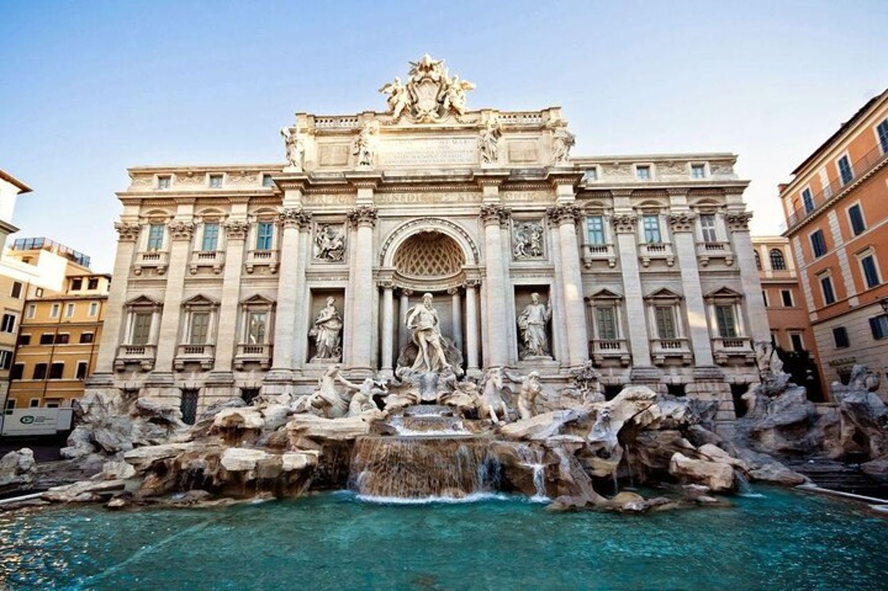Tour guidato della Fontana di Trevi con accesso esclusivo — 3