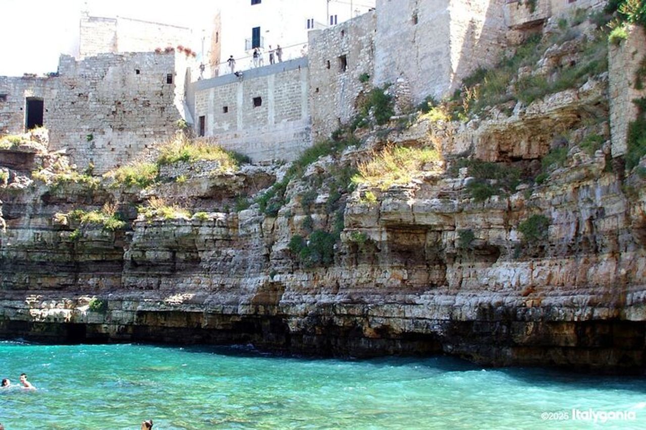 Polignano a Mare : tour privato a piedi e vista sulla scogliera — 3