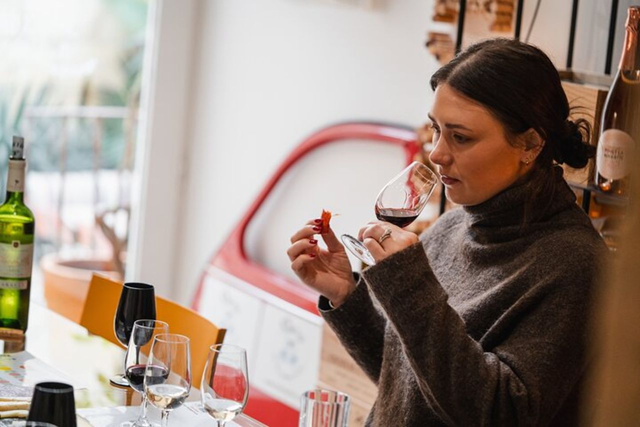 Degustazione di 6 vini di Bordeaux e accordo charcuterie & formaggio — 8