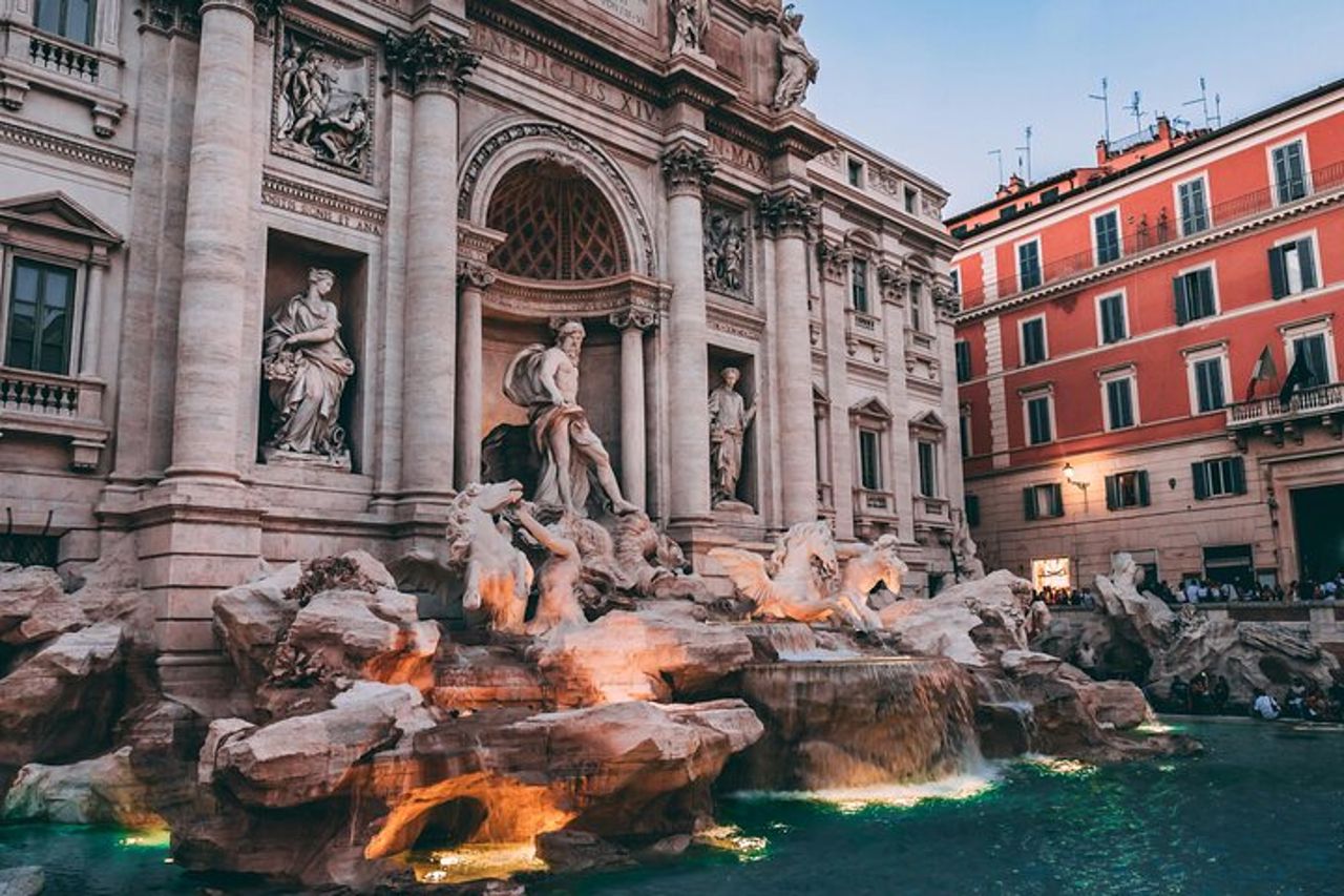 Ingresso esclusivo all'interno di Fontana di Trevi — 2