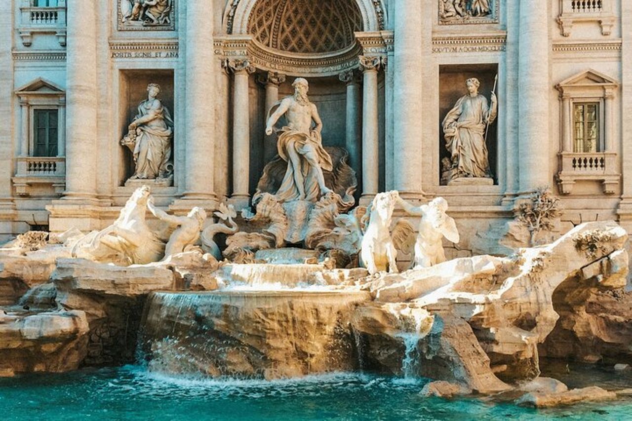 Ingresso esclusivo all'interno di Fontana di Trevi — 4