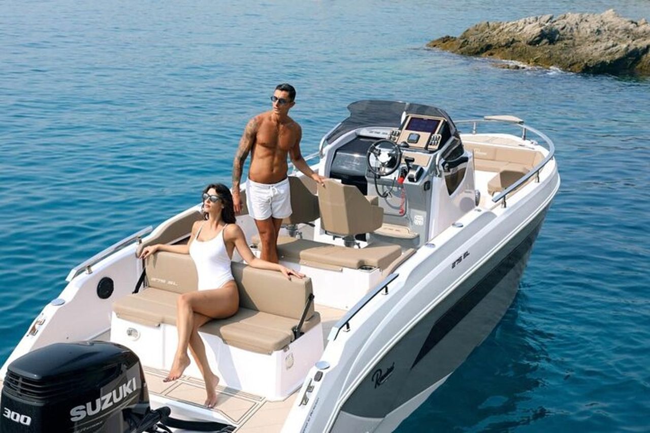 Monopoli 3h tour privato e lussuoso in barca — 6