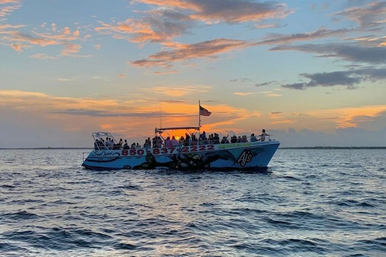 Crociera SeaQuest Sunset Dolphin a Destin