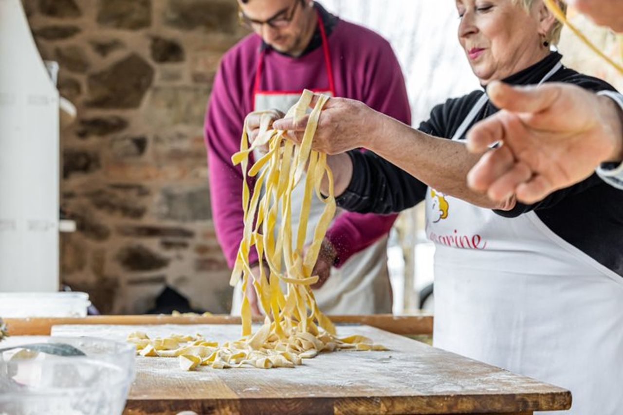 Montepulciano : Lezione di pasta e tiramisù in una casa locale di Cesarine