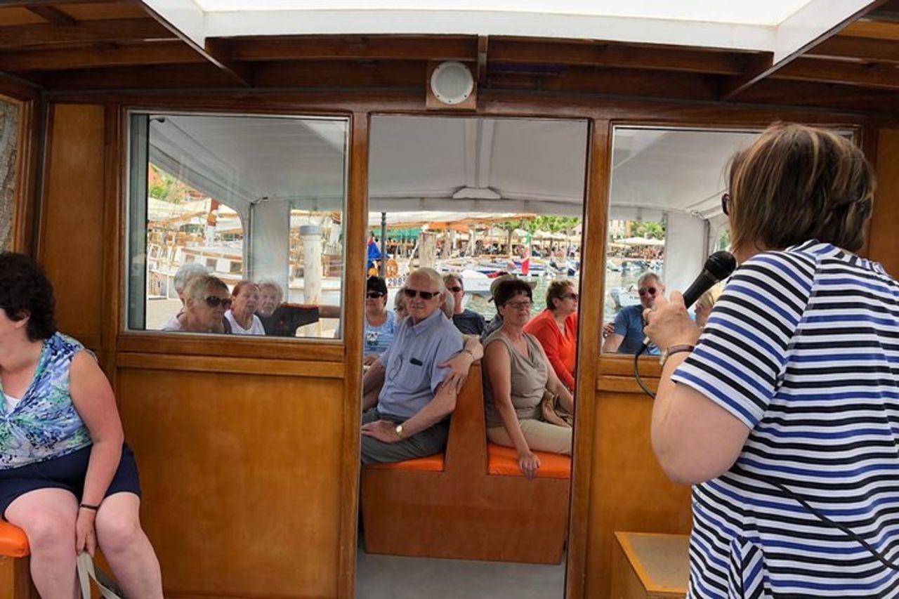 Tour guidato in barca del Lago di Garda Isola del Garda e Salò — 6