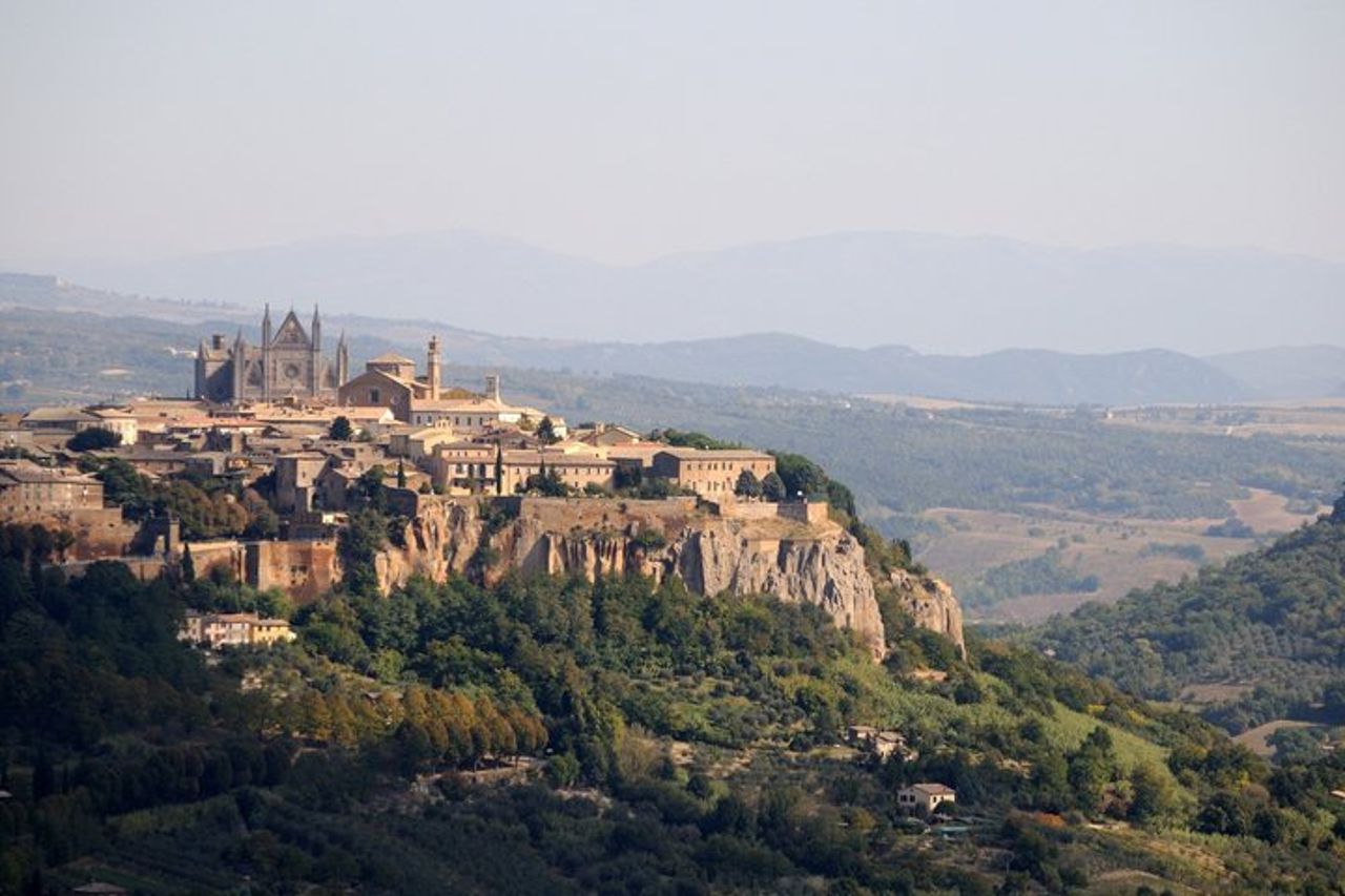 Tour privato a terra: Orvieto & Civita di Bagnoregio — 4