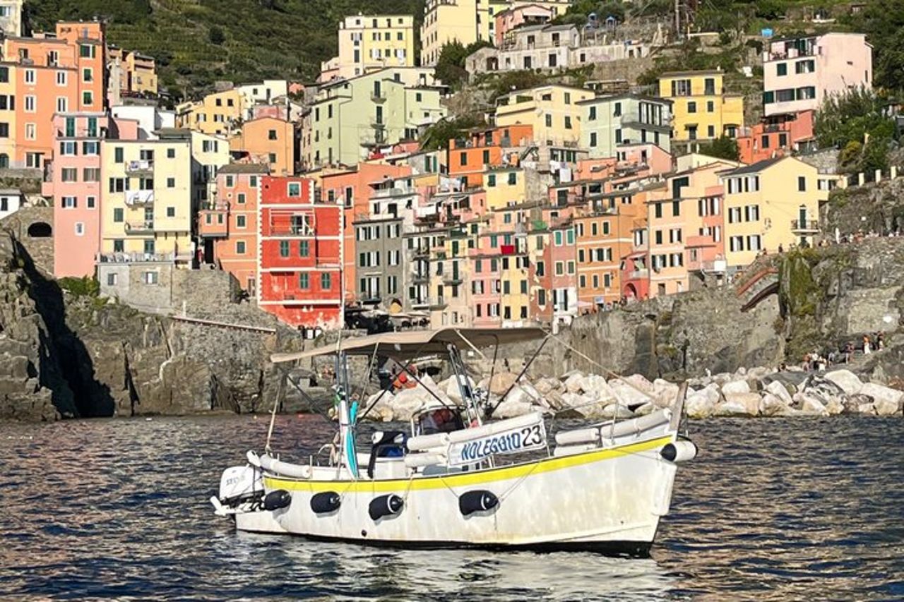 Tour condiviso delle Cinque Terre con soste a nuoto — 2