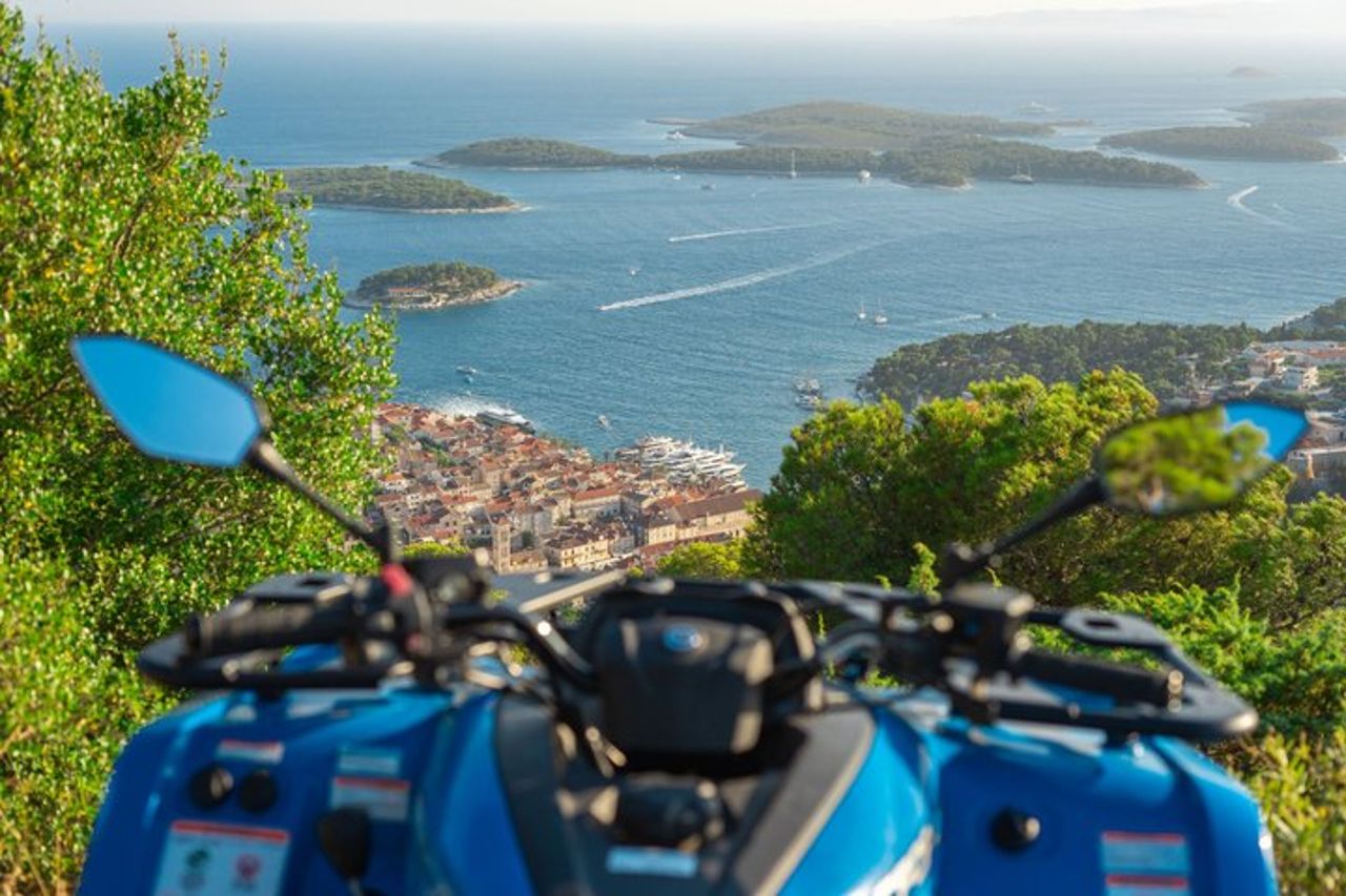 ATV panoramico autoguidato / tour in quad a Hvar — 2