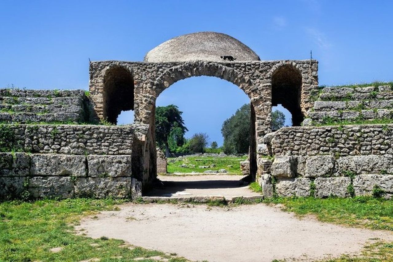Escursione privata a terra a Salerno Paestum e Museo Archeologico — 9