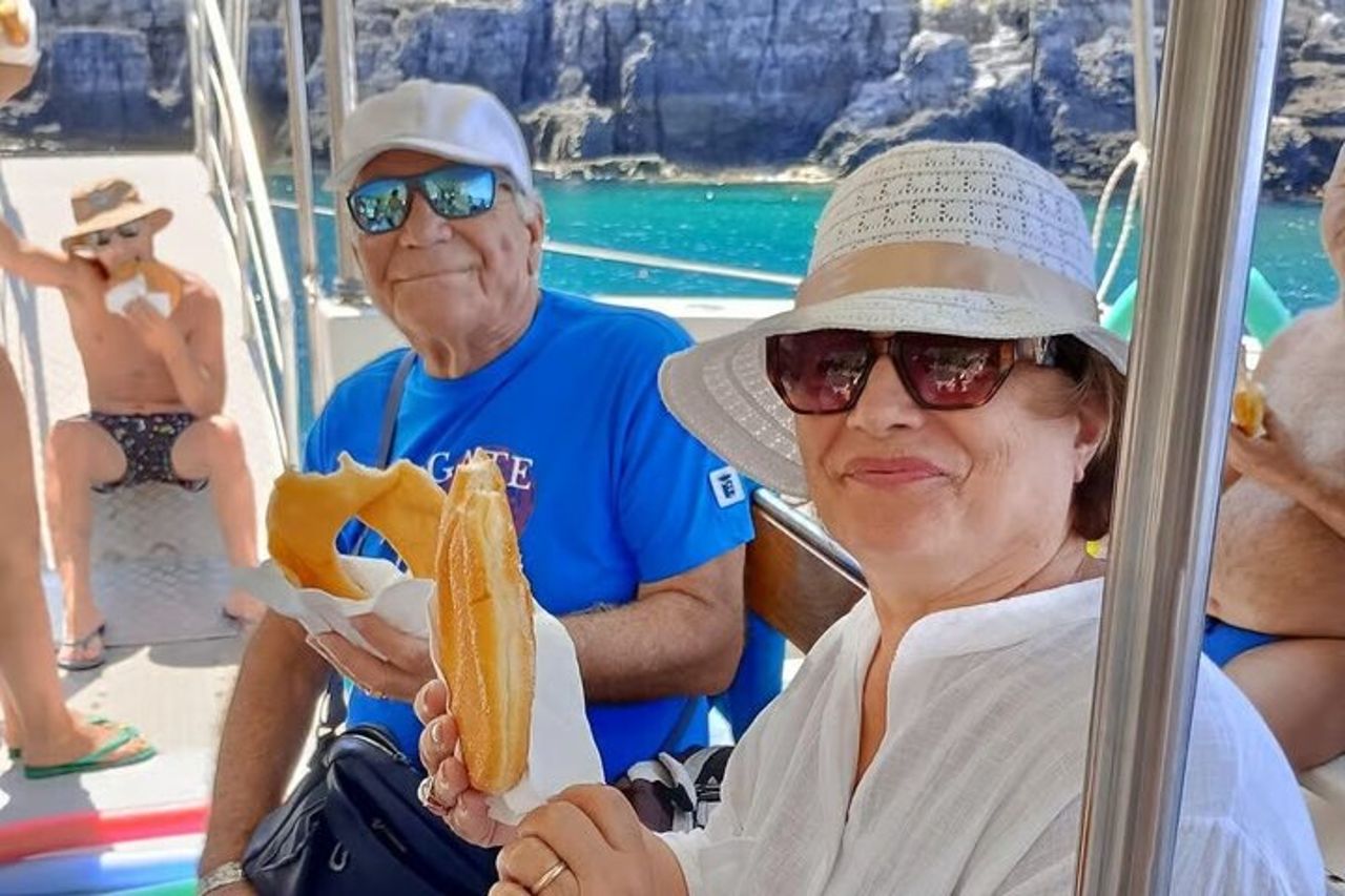 Escursione in Barca Alle Grotte del Cilento da Camerota Marina — 2