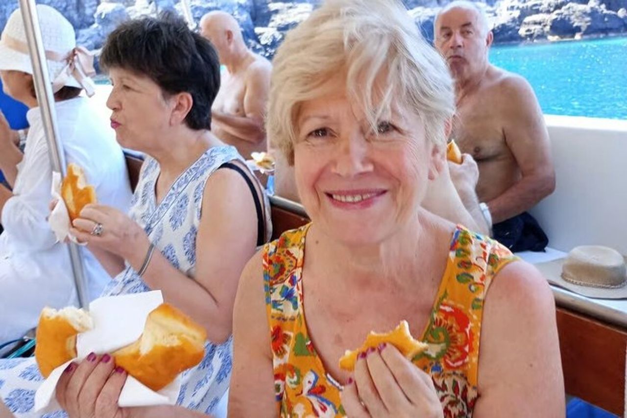 Escursione in Barca Alle Grotte del Cilento da Camerota Marina — 6