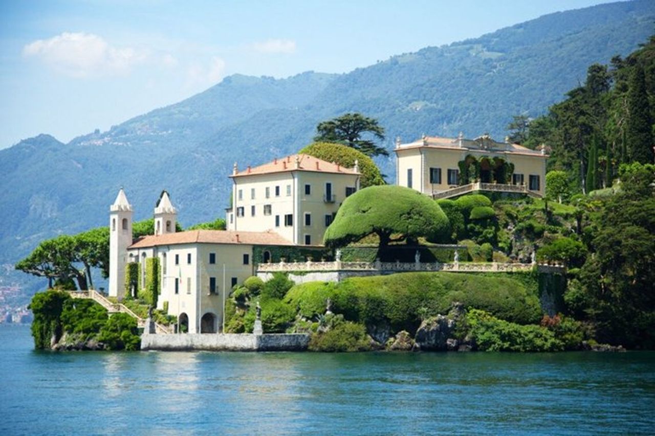 Bellagio Boat Experience • Shared Tour with Aperitif • 3 Hours — 6