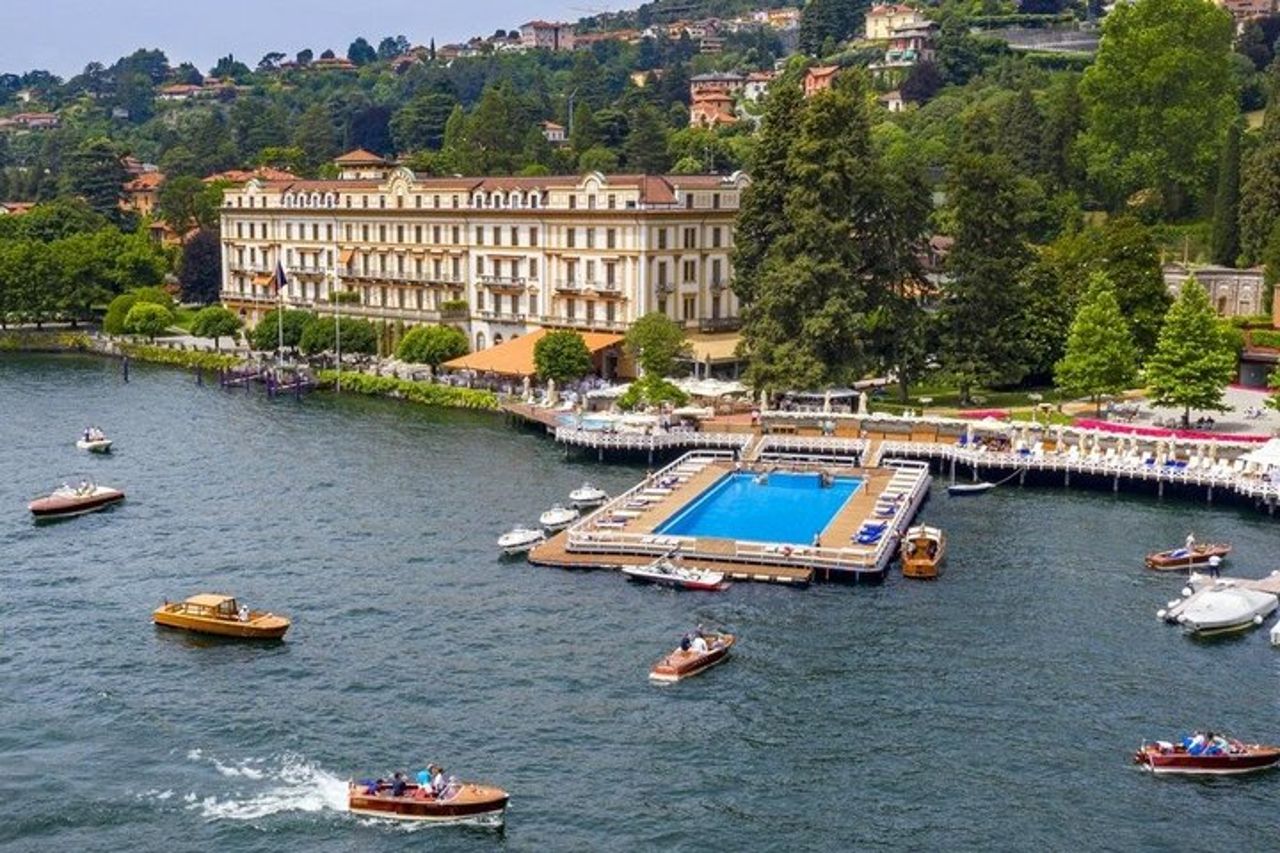 Bellagio Boat Experience • Shared Tour with Aperitif • 3 Hours — 8