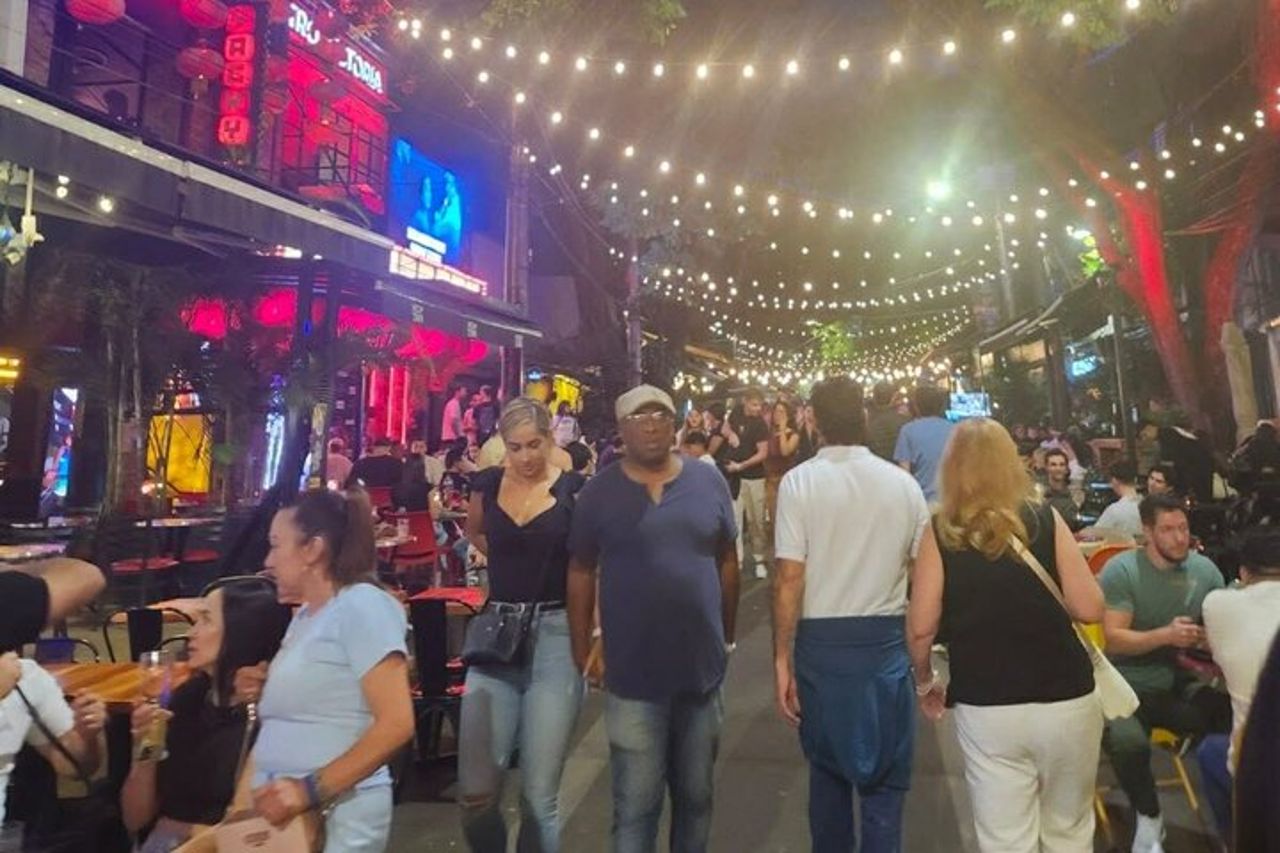 Medellin : Tour guidato della Provenza, dei tetti e dei club con accesso VIP — 8