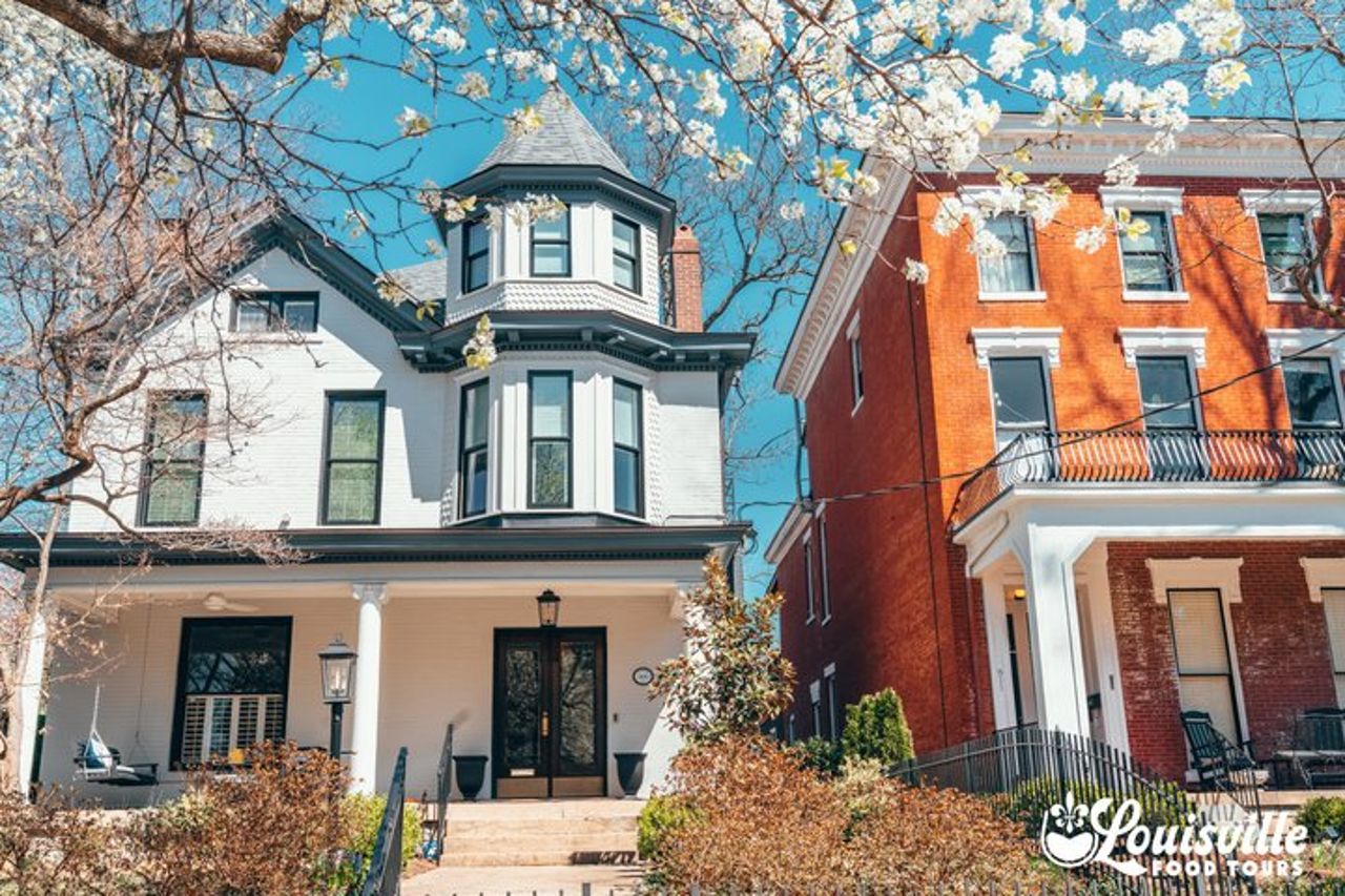 Tour storico a piedi di Louisville vittoriana con cibo e Bourbon — 3
