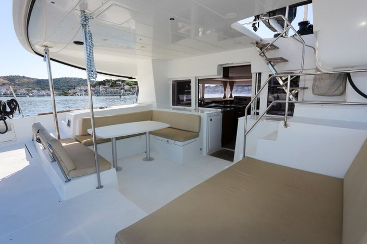 Tour Privato Catamarano Arcipelago Maddalena - Porto Rafael Palau — 3