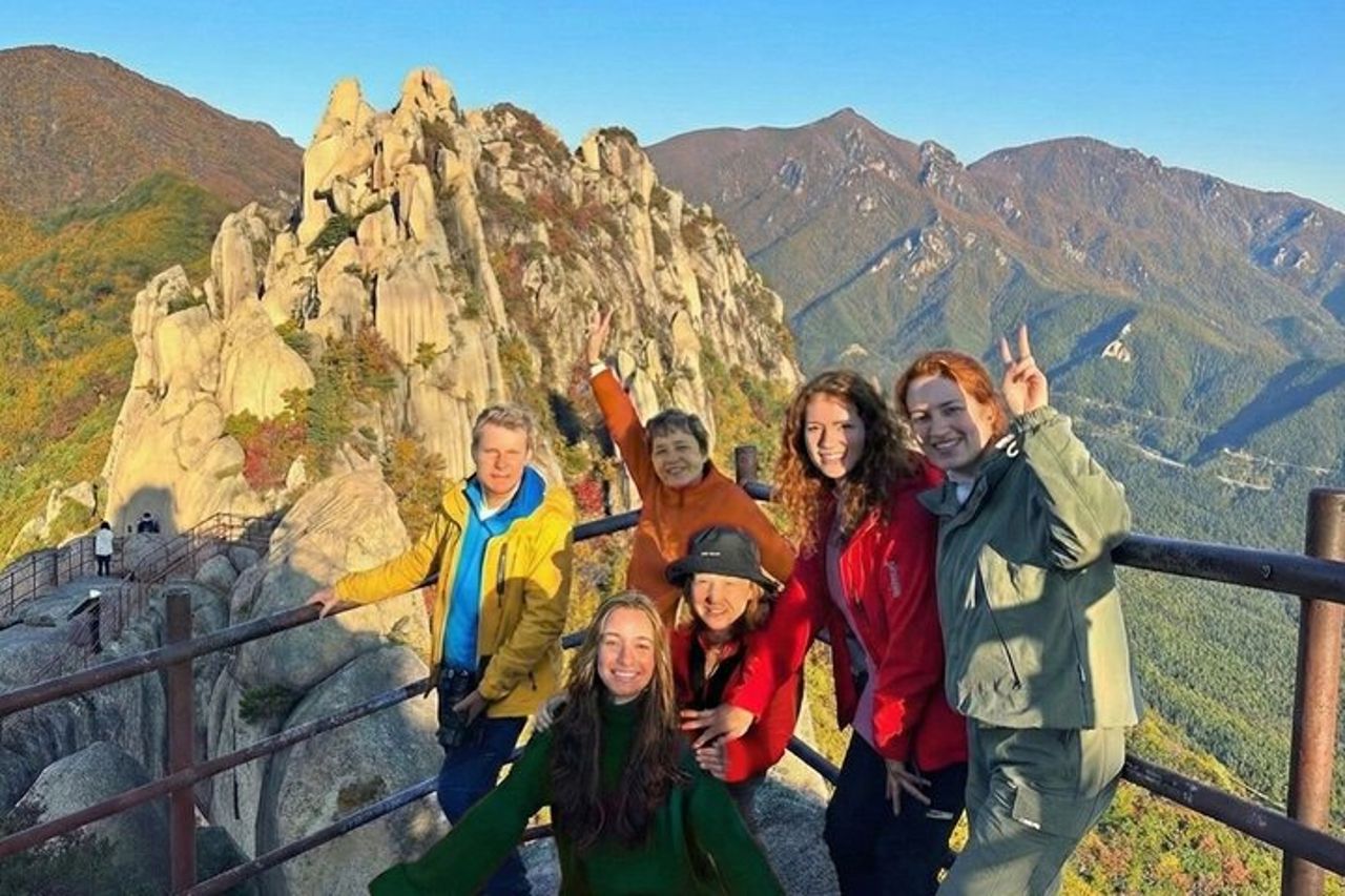 Gita di un giorno al Monte Seorak+Isola di Nami+Giardino della calma mattutina da Seul — 7