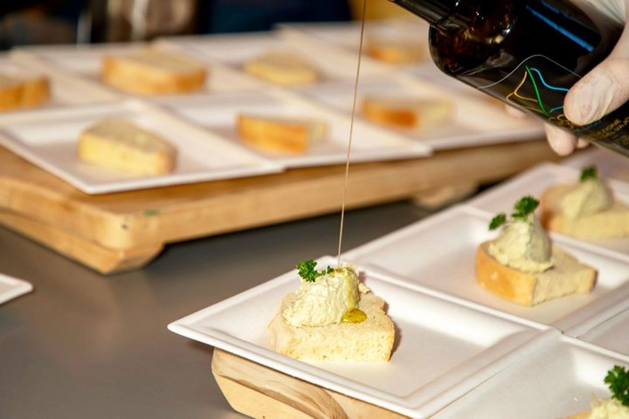 Degustazione Gourmet con Abbinamento Olio di Oliva al Lago di Garda — 3