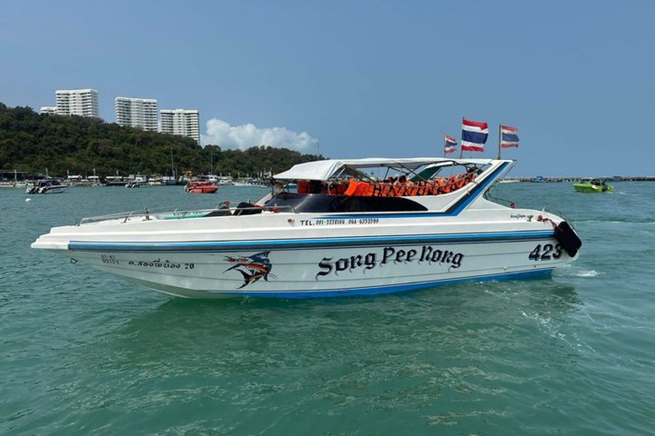 Escursione di un'intera giornata a Pattaya Coral Island dal porto di Leam Chabang — 2