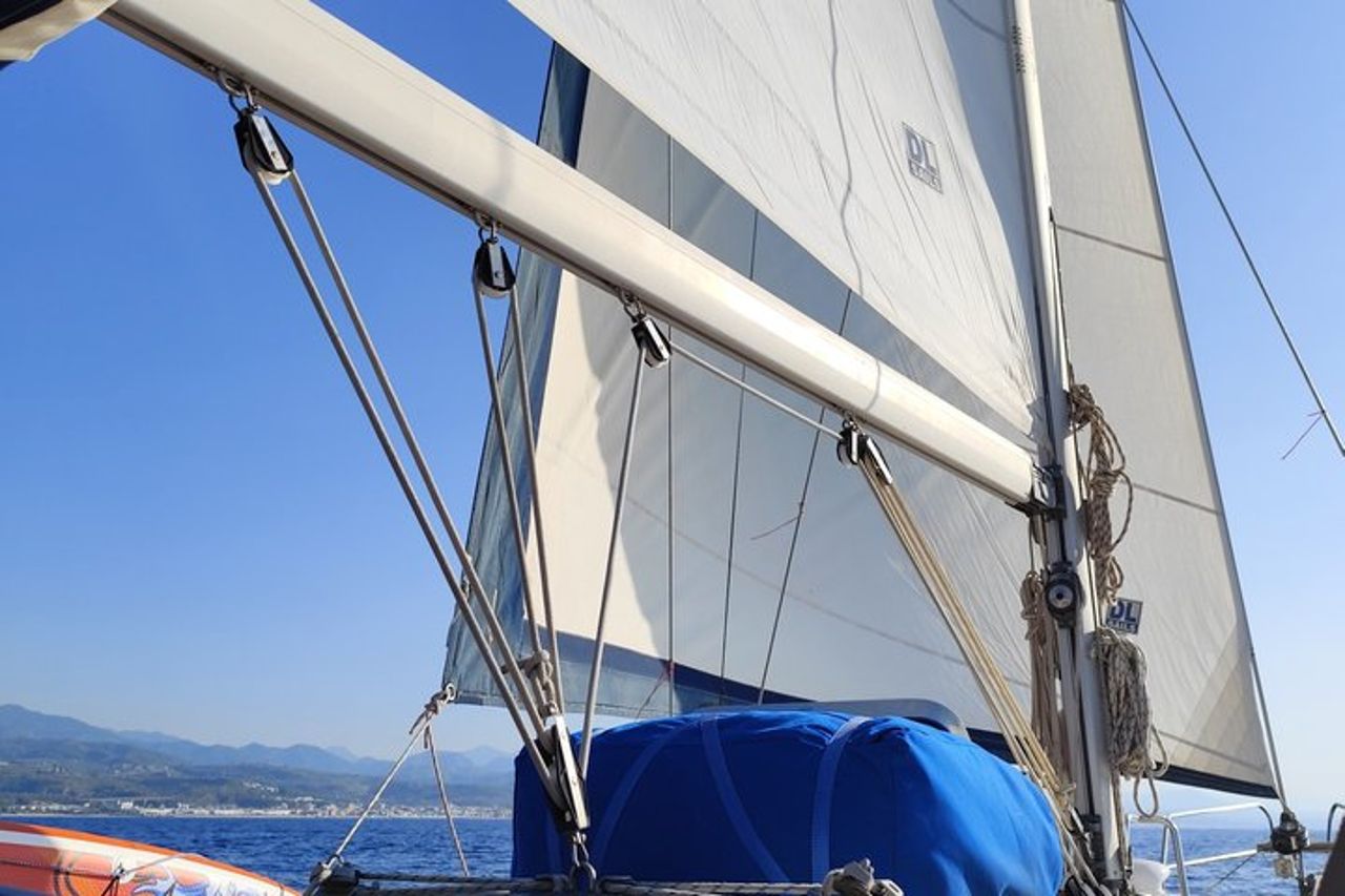Escursioni a Vela da Messina Esplora la Bellezza dello Stretto — 2