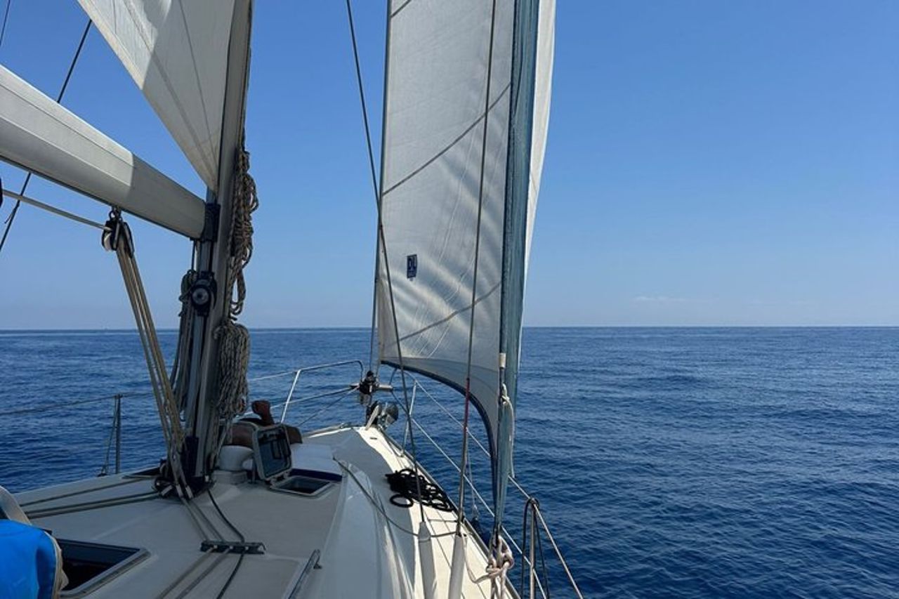 Escursioni a Vela da Messina Esplora la Bellezza dello Stretto — 9