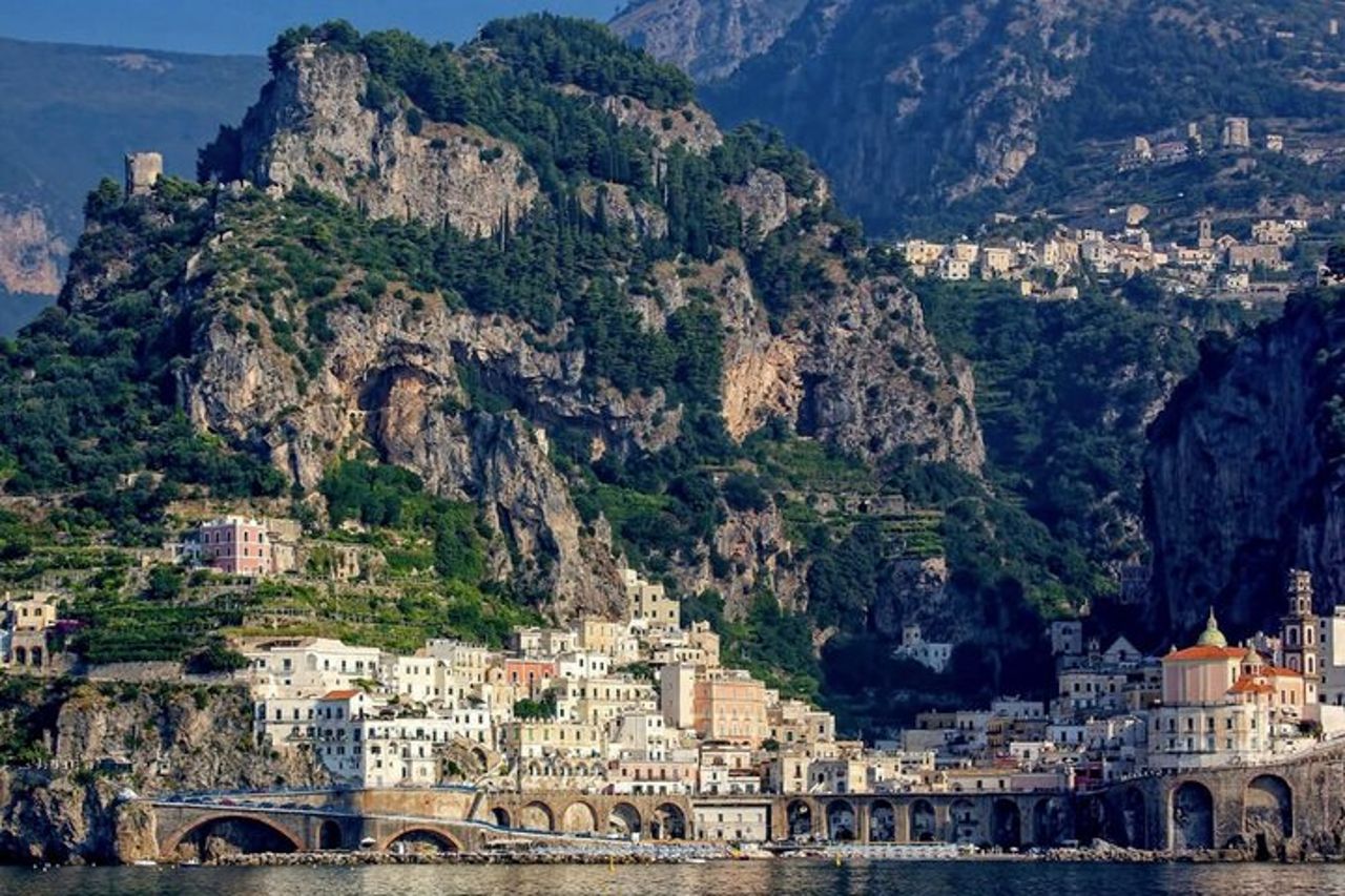 Tour privato in barca della Costiera Amalfitana dal porto di Salerno — 3