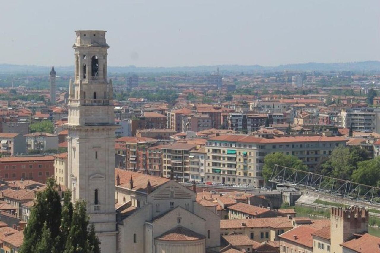 Da Padova: Tour di un giorno intero a Verona e il Lago di Garda — 7